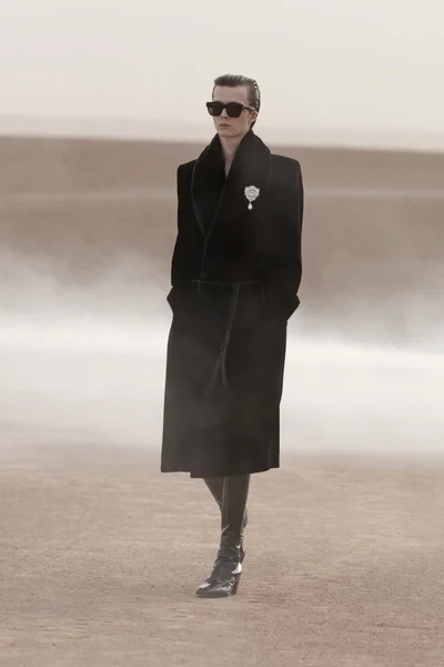 Look 36